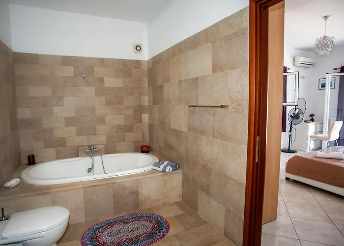 Nikos Spacious&panoramic Argostoli (Kefalonia)