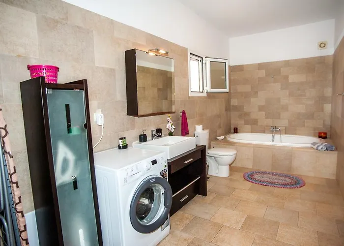 Apartment Nikos Spacious And Panoramic