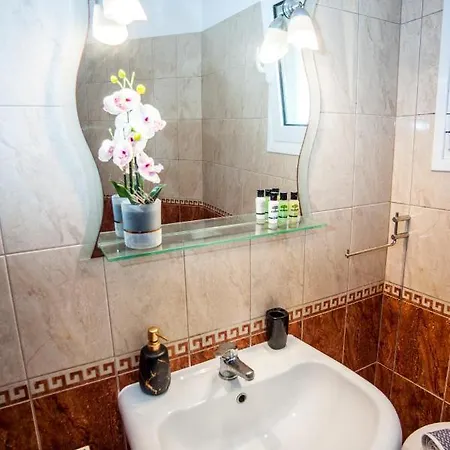 דירה Nikos Spacious And Panoramic ארגוסטולי