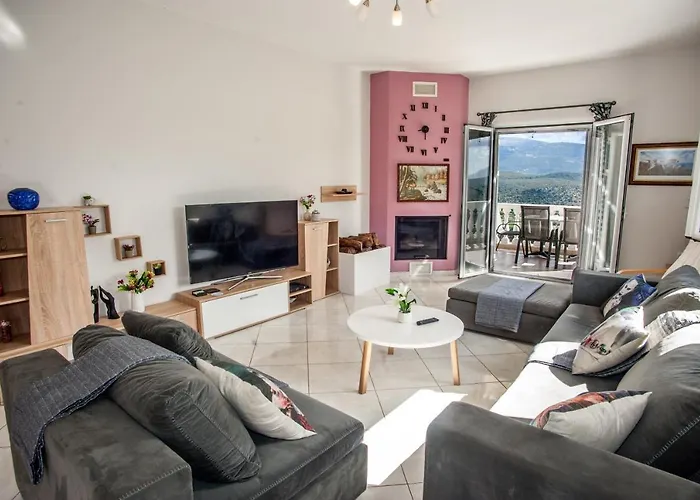 Nikos Spacious And Panoramic * Argostoli (Kefalonia)